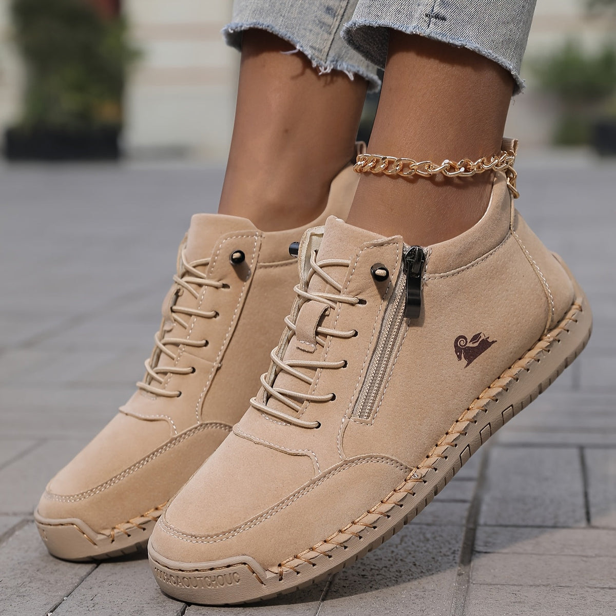 Lynn - Comfortabele sneakers met rits en goede ondersteuning