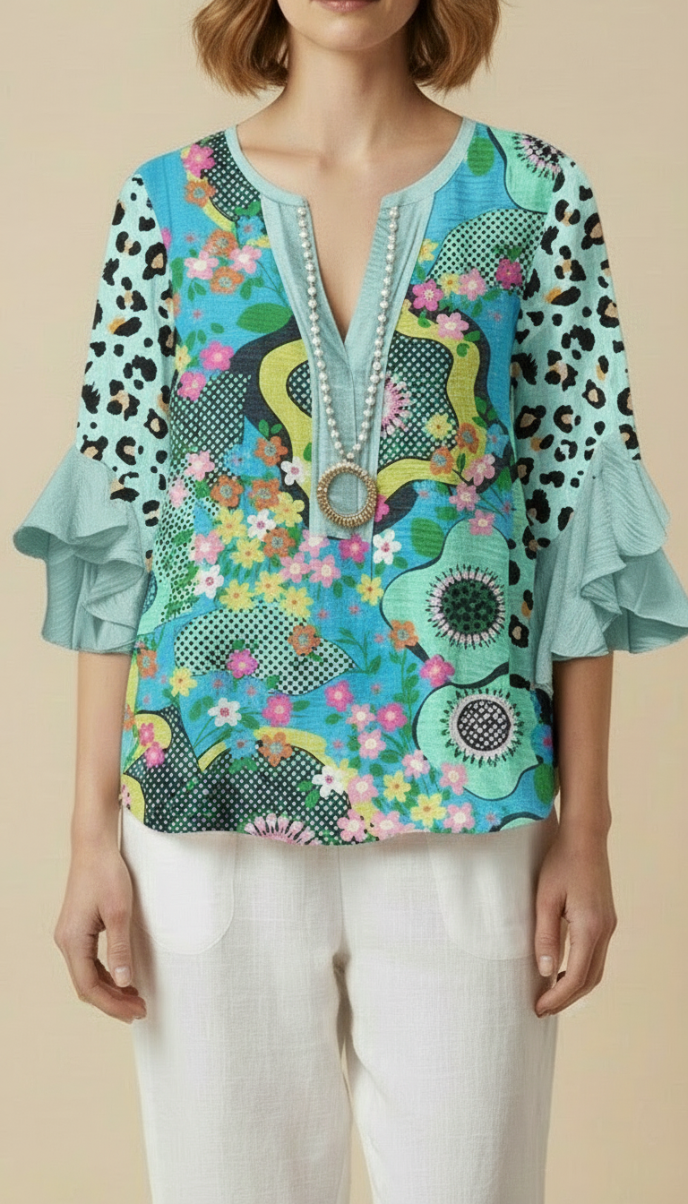 Elara™ – Timeless Garden Blouse With Sophisticated Design