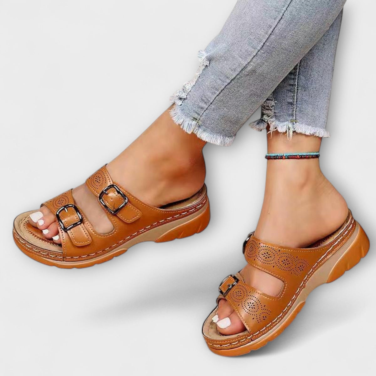 Gertrud™ - Leather Mules with Buckles