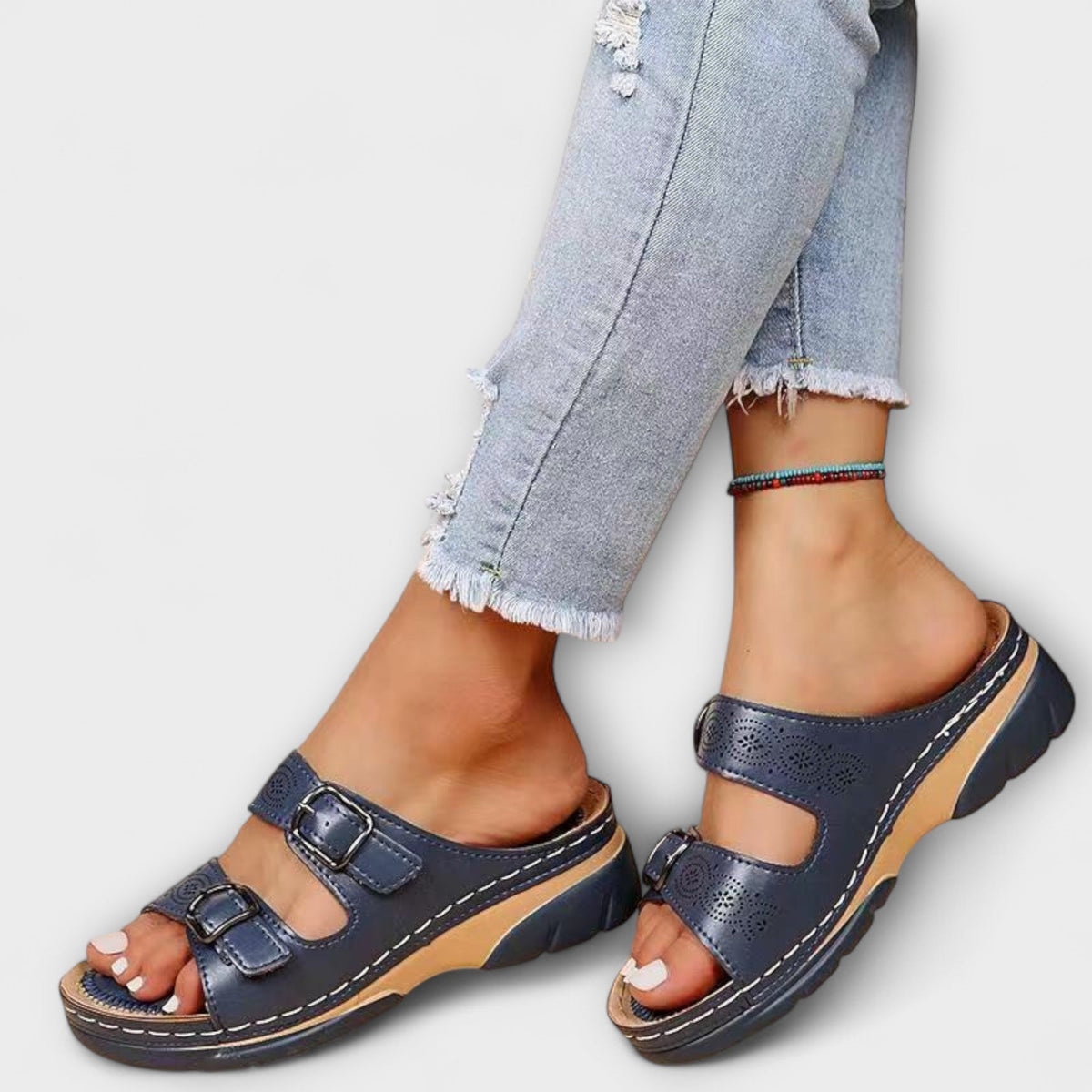 Gertrud™ - Leather Mules with Buckles