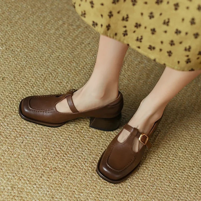 Corinne | Mary Janes met T-bandje