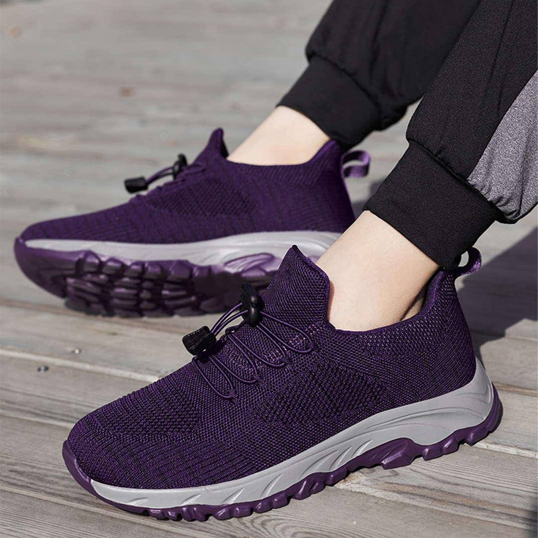 Evelyn – Orthopaedic Shoes with No Hands