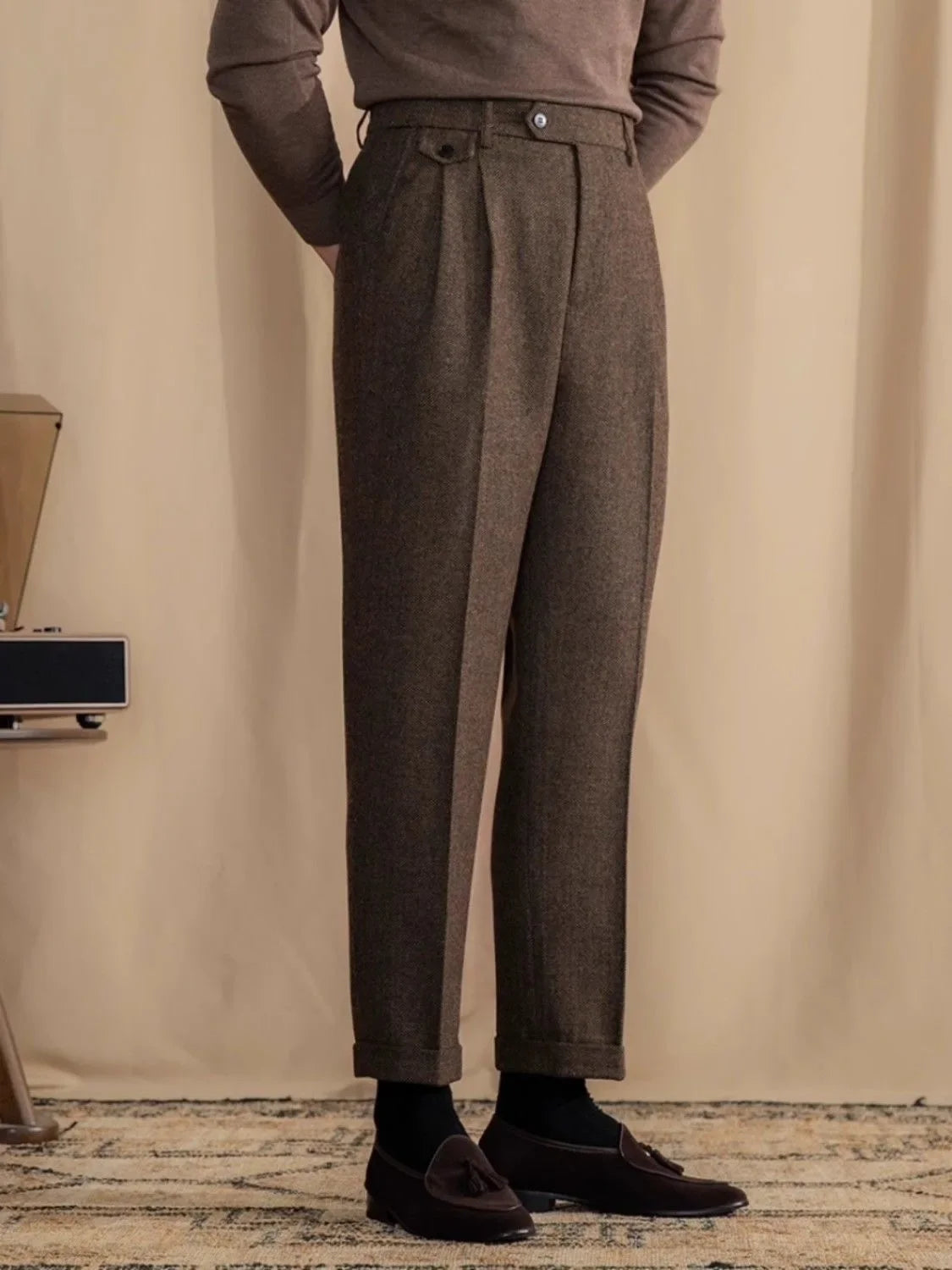 Olivier | Pantalon met bandplooi en visgraatmotief