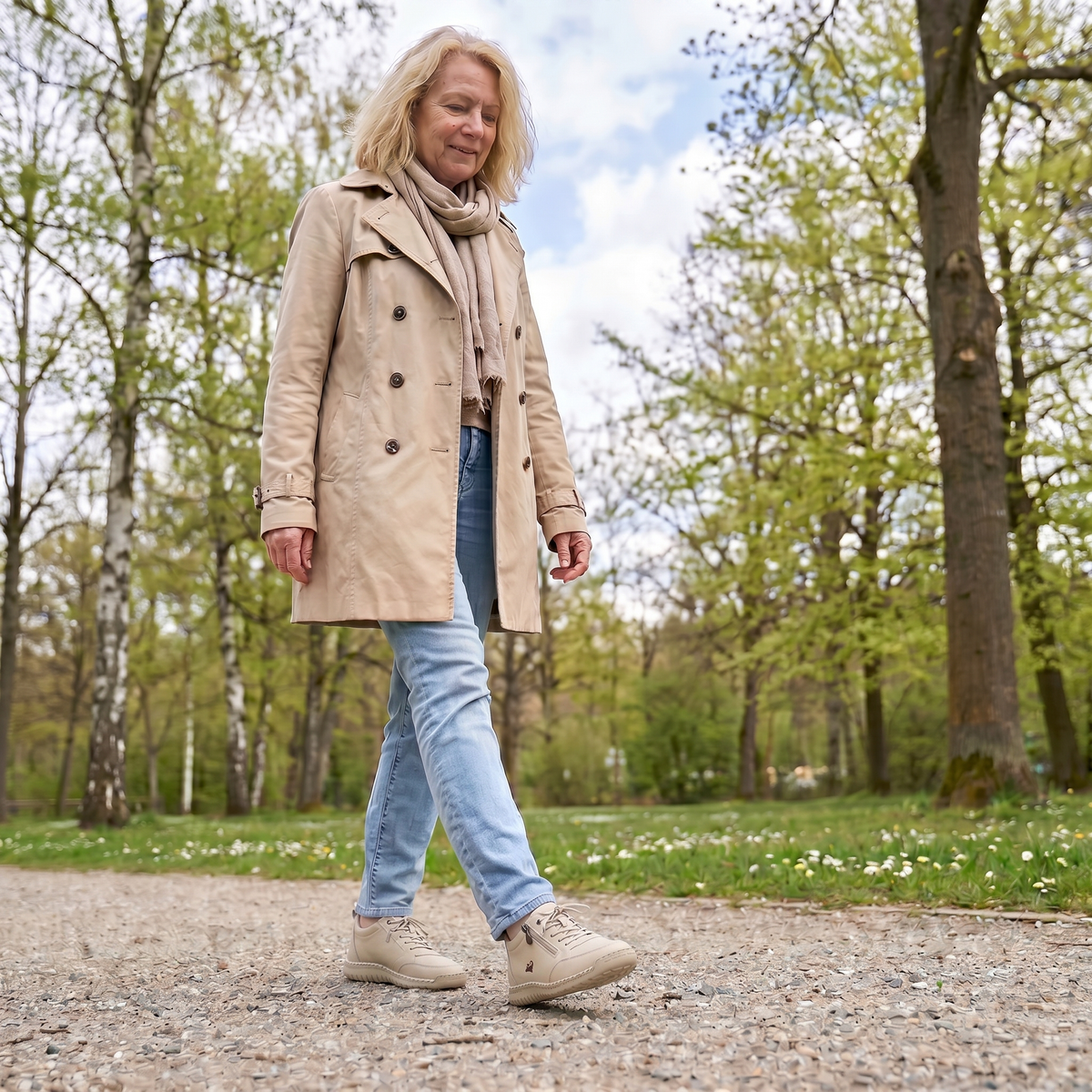 Nova – Comfortable Orthopaedic Trainers with Zip Closure
