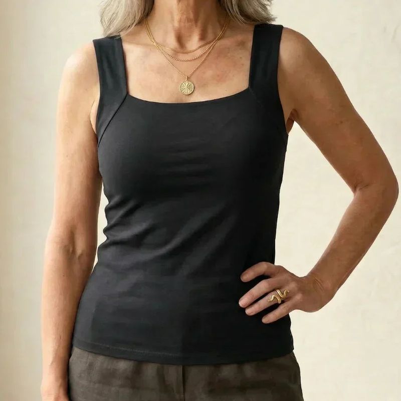 Roxy built-in bra comfort tank top in Black