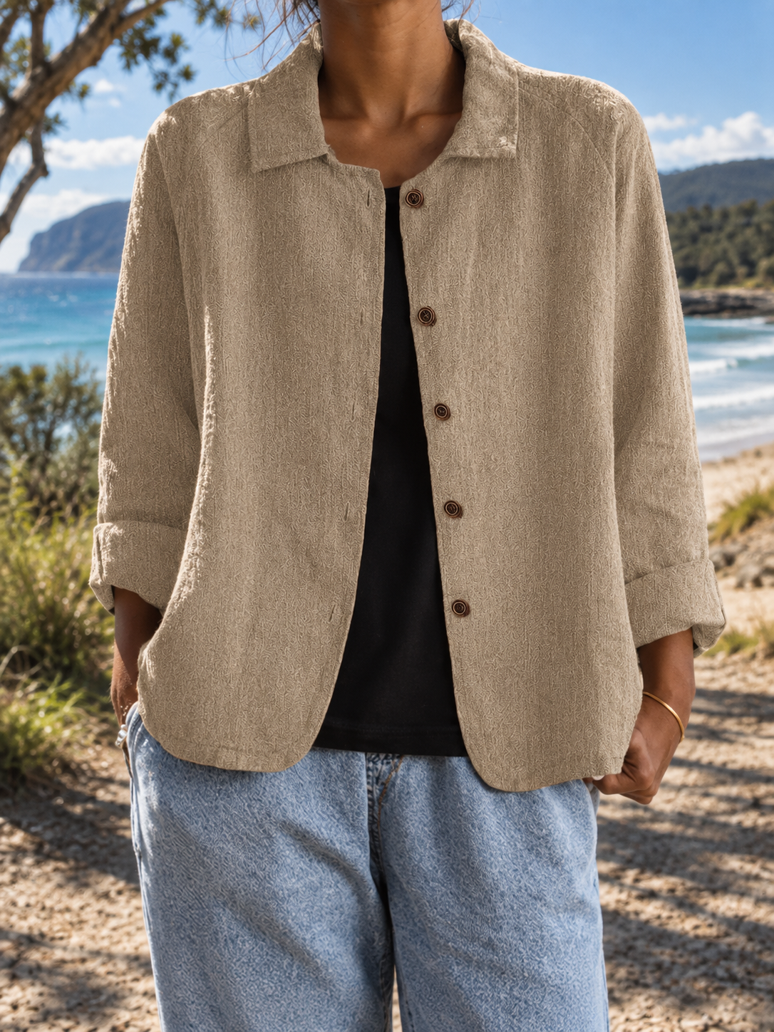 Hailey | Easygoing Button-Up Jacket